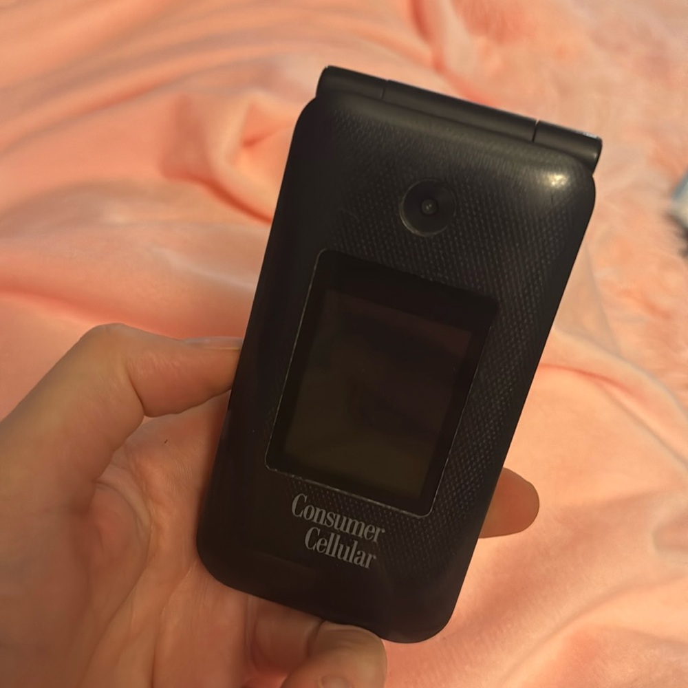 Flip phone